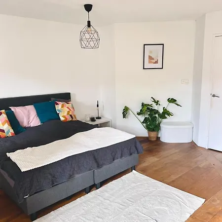 Big Surrounded By Nature In Amsterdam 公寓 *