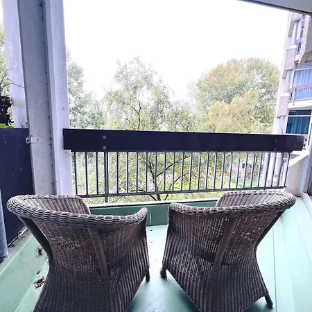 Big Surrounded By Nature In Amsterdam 公寓